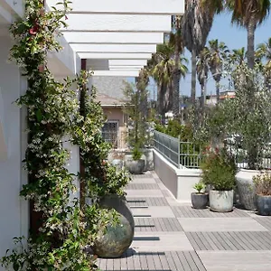 Hotel Gjelina ****